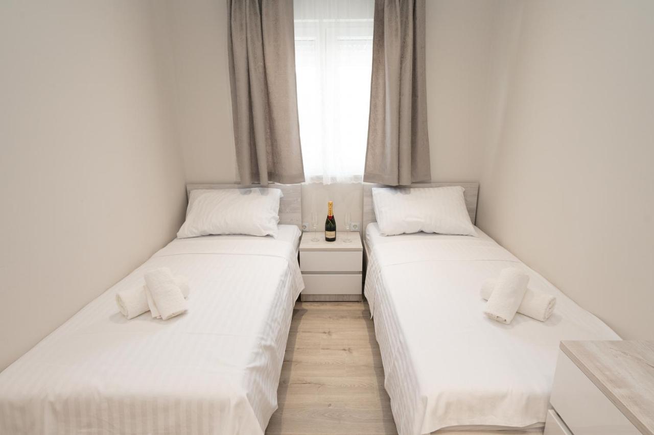 Luxury Apartman Imperio Шибеник Екстер'єр фото