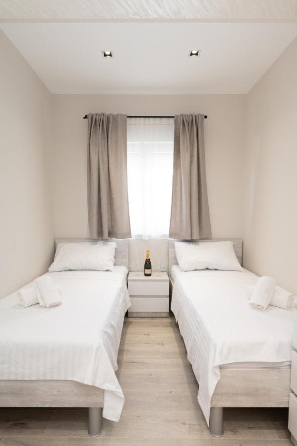 Luxury Apartman Imperio Шибеник Екстер'єр фото